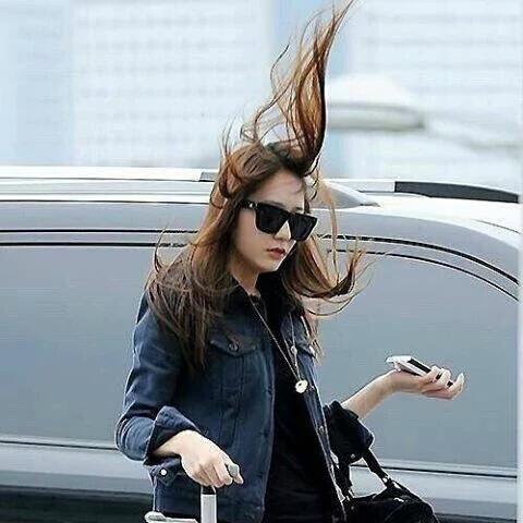 jsj_pics's tweet photo. krystal did that https://t.co/vyoayUwIWO