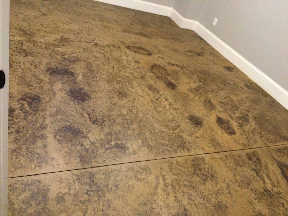 advanced_surfac's tweet photo. Do you have concrete that you would like to resurface? https://t.co/iqPyfdPSGA