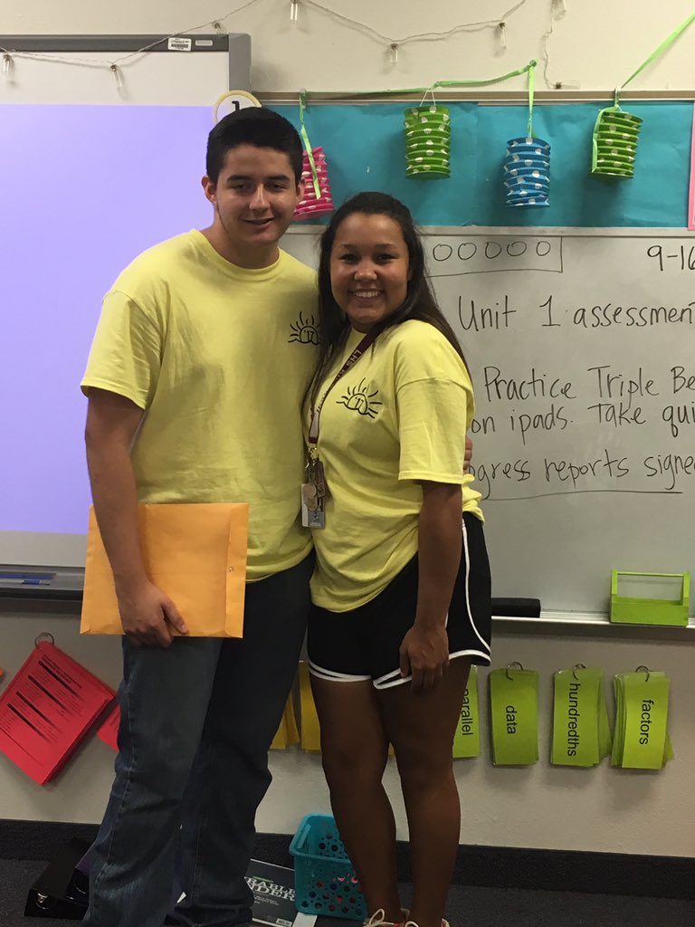 manginif's tweet photo. Visit from awesome LHS seniors https://t.co/jYEvecyeSn