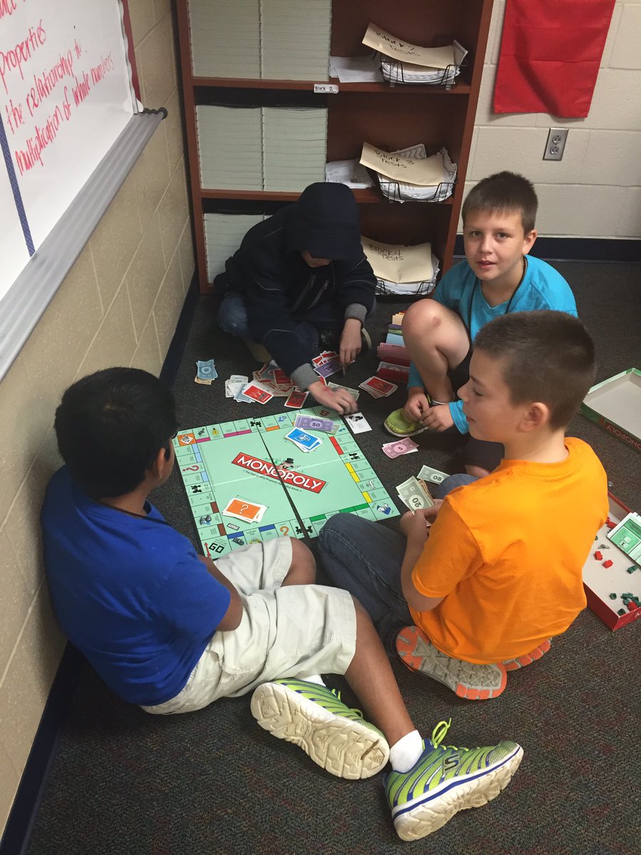 MeyerMathletes's tweet photo. Having way too much fun in Game Fanatics!! @bozmanbroncos #gamefanatics #clubs #friyay https://t.co/4bdpDnyLCQ