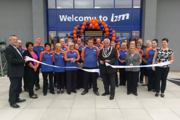belperlatest's tweet photo. New-look B&amp;M store opens in #Belper https://t.co/dfEwocZoEh #derbyslive @bmstores https://t.co/xZO6nk7SZF