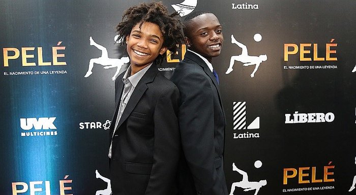 #Pele : Actores de filme llegan a Lima y quedan encantados con los peruanos ojo.pe/ojo-show/pele-…