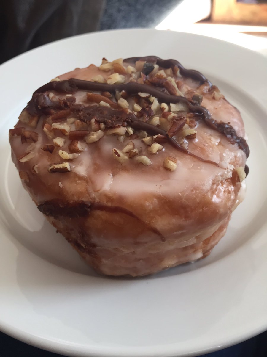 Bettymoo's tweet photo. #FridayFeeling @GreggsOfficial #greggsnut https://t.co/DCyG62rERt
