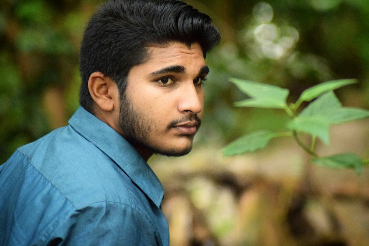 ArjunPK005's tweet photo. കാലത്തിനു നീ സാക്ഷി എങ്കിലും 
നിന്റെയോരോ സ്പര്‍ശനവും അറിഞ്ഞു പ്രകൃതിയായ് 
നിനക്ക് സാക്ഷിയായ് ഞാനും😊 https://t.co/rnvDfFe4OW