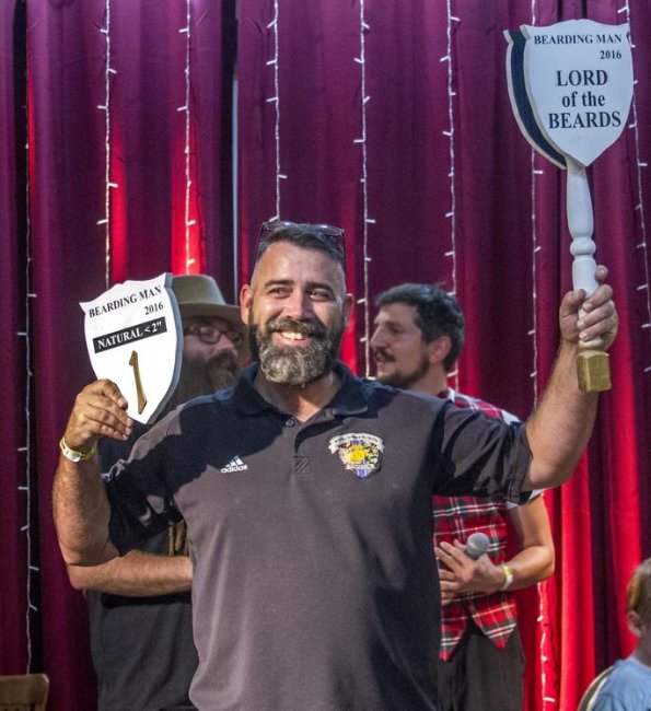 myfeasog's tweet image. Greene wins Lord of the Beards @beardingman goo.gl/hy0BJi #feasog #growabeard #beardsman #beardingman