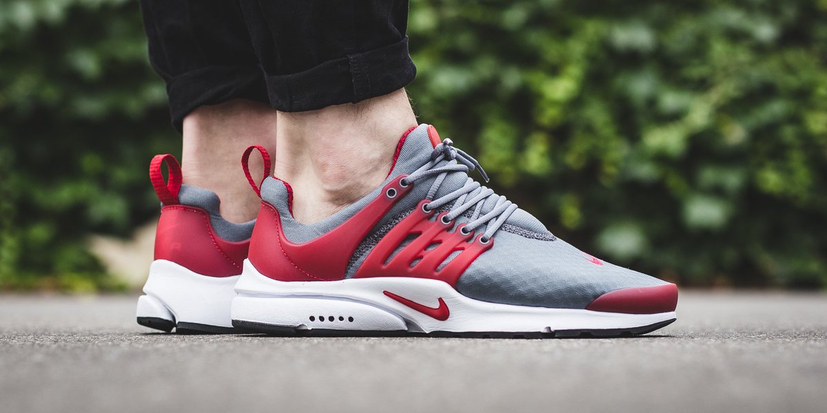 nike presto grey red