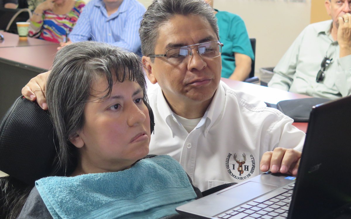 Ayudan a cuadripléjicos a comunicarse con los ojos ow.ly/ySHt304ggQ8 #MediaZoomHMO <a href="/ITHVENADOS/">venadoith</a>