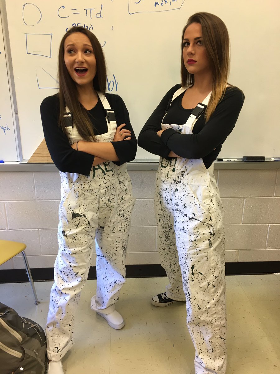 k_maried's tweet photo. When you're supposed to mean mug, but a kid gets hit with a calculator😂 #spiritweek #RBFisreal https://t.co/DIArCk31qf