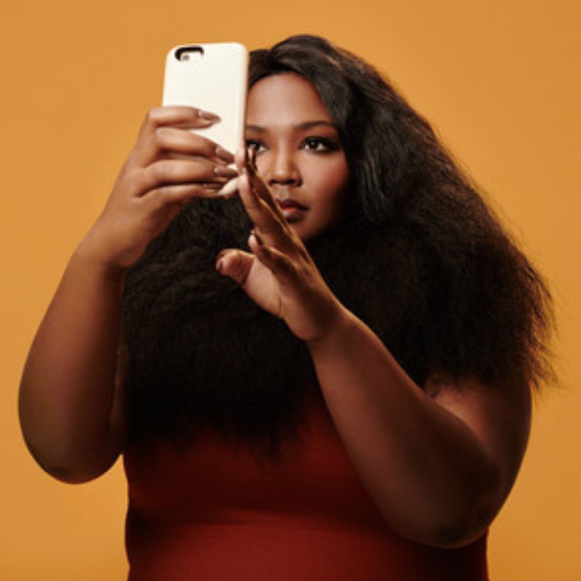 So excited for the incredible <a href="/Lizzo/">LIZZO</a> to drop #Phone!! 📱🔥🎶 So much fun making this w her, <a href="/Jesse_Belief/">JESSE SHATKIN</a> + <a href="/Wallpaper/">wallpaper</a>!