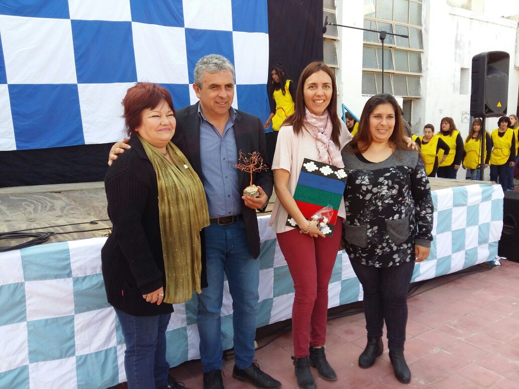 ministerio_ds's tweet photo. #PLANINCLUSION recibió certificados de capacitaciones en Villa Mercedes
@SanLuisGob1 #Felicitaciones https://t.co/xhdQi851O5
