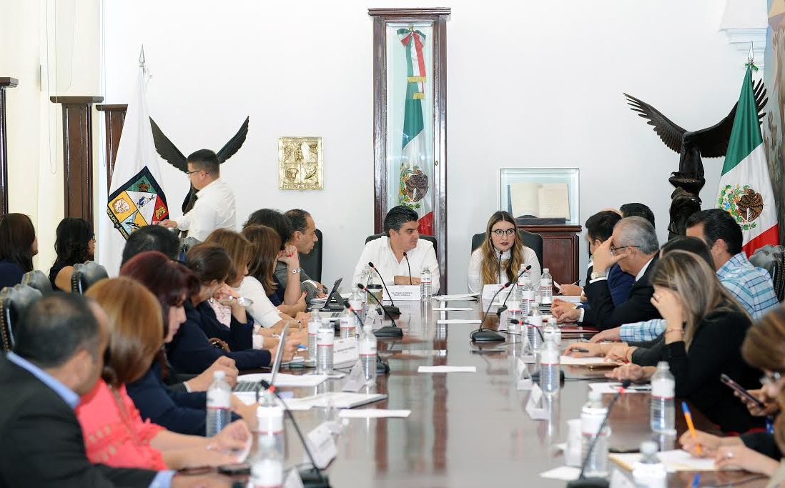 #Sonora: sin alerta de #violencia de #género ow.ly/kprc304ggVZ #MediaZoomHMO <a href="/claudiapavlovic/">Claudia Pavlovich A.</a> <a href="/CONAVIM_MX/">CONAVIM_MX</a>