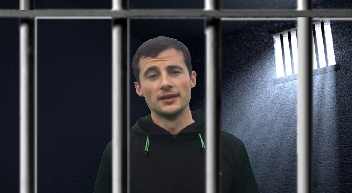 Hij zou een absolute meerwaarde zijn voor onze competitie: #LetSanderPlay Like de pagina: facebook.com/FreeSanderBaart