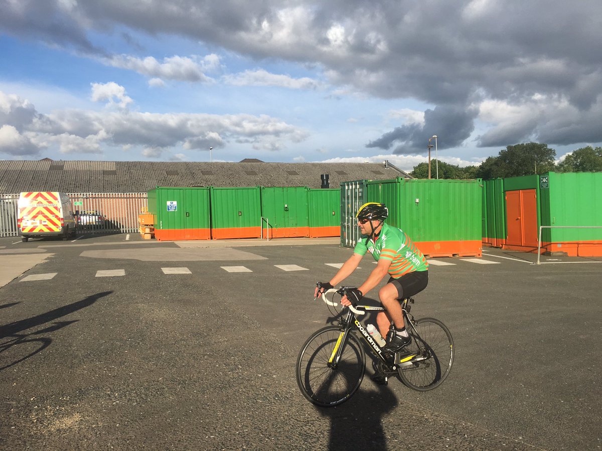 markthg's tweet image. @BAMConstructUK @cefonline @JohnFHunt_Group #HVSS @alzheimerssoc  #BAMBIKES they've made it! Well done all!!! 👏🏻👏🏻👏🏻