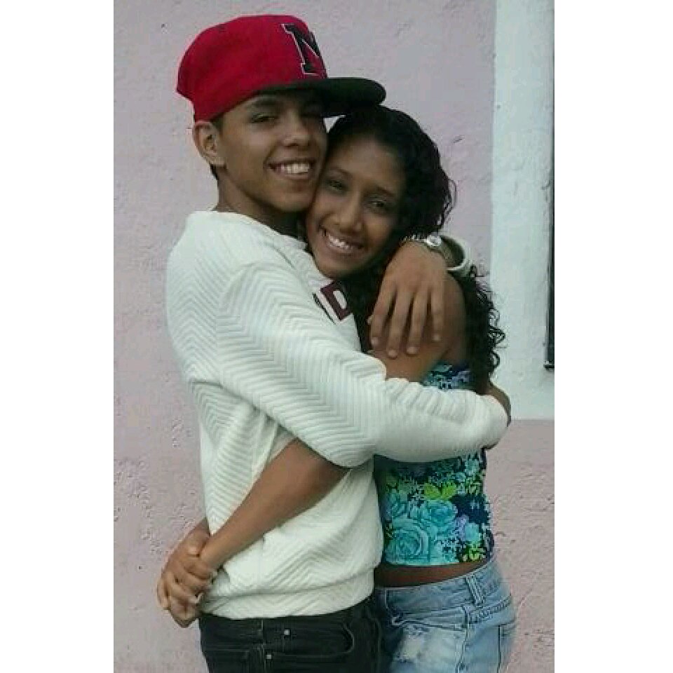 OsiZgp's tweet photo. Los abrazos que mas me gustaaaaaaaaan♥♥♥!! https://t.co/XRjzUmiA9G