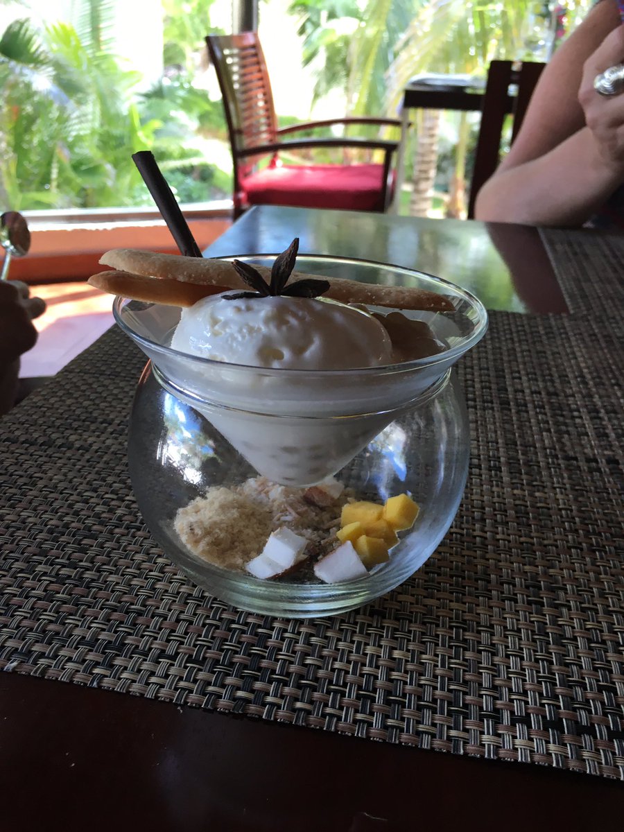 You know you are in Mexico when you dessert has two layers and your coffee has four. Gotta love <a href="/eldoradoroyale/">El Dorado Royale</a>