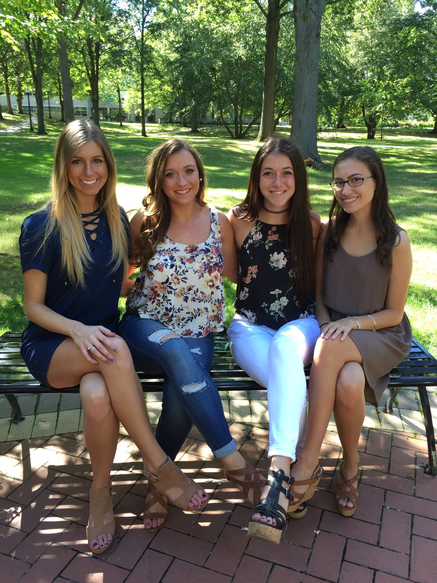 lydiastep's tweet photo. Don't forget to sign up for formal recruitment! Tomorrow is the last day #GoGreek #phimubeyou https://t.co/vwq9VvKvq3