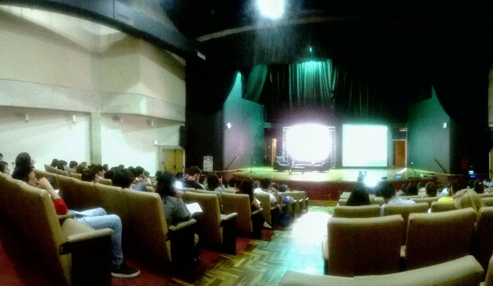 PescaTuIdea's tweet photo. En #SoySocialMediaMarketing @conchic explicó como la #AI va de la mano con las nuevas tendencias de la fotografía https://t.co/wXP8pzYyqm