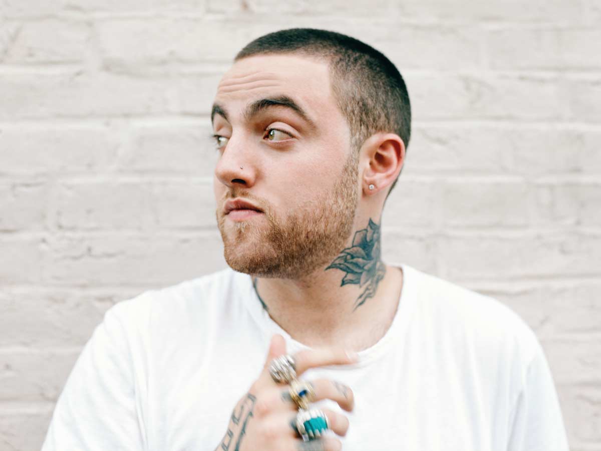 clique's tweet photo. Cinq questions à @MacMiller 
https://t.co/8FwWfsM6jd https://t.co/0eYsYjk7dW