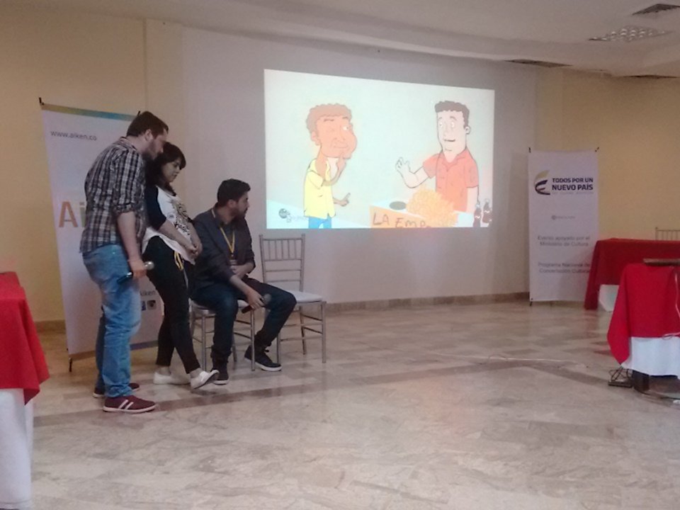 Ktrine03's tweet photo. Dibujos Animados con @becartoons en @eDaysCo  #eDays2016 https://t.co/yWrKAb7EDg