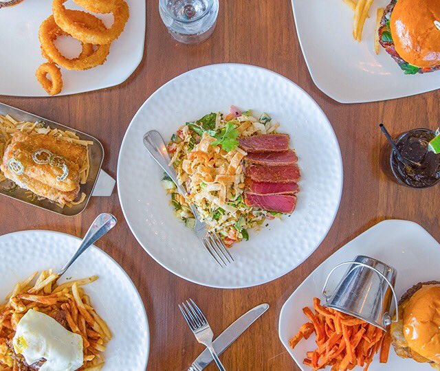 Gen3Hospitality's tweet photo. Lunch is served at @HolsteinsOC 🍴 https://t.co/mlj6FVnNMx