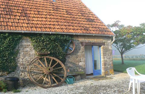 france_images's tweet photo. The village of #LeTanu 

Normandy #France #travel https://t.co/9khCy9Z8Dj https://t.co/E2d7xQSOsI