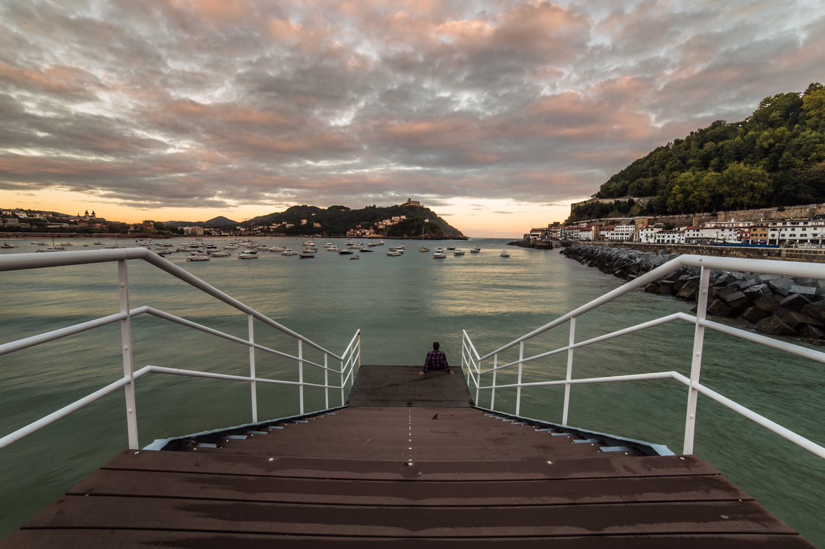 elastrostatico's tweet image. Amanecer en el Nautico