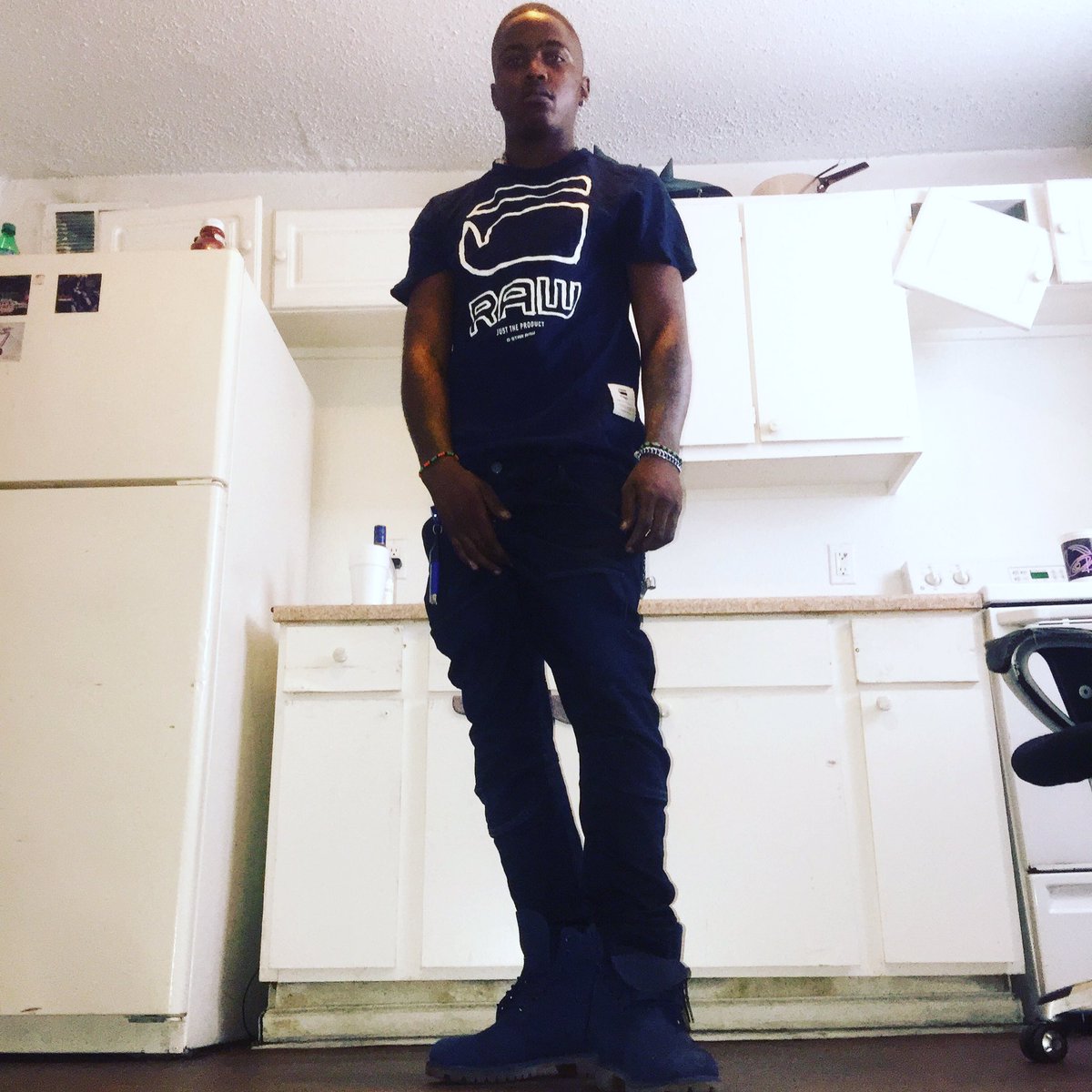 Yunginpg's tweet image. Ya I'm fuckin niggas bitchs ain't want to say her name had to tell'em I was fuckin Wat a name