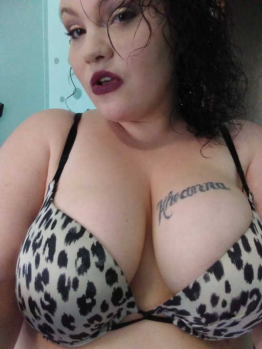 I got my #account back#mollydoll1214 is my#SOLOCAMGIRLSHOW and#mollyknox1214 is my #couplesCAMSHOW cant<a href="/tag/account"class="tags">#account</a><a href="/tag/couplescamshow"class="tags"><span>#couplescamshow</span></a>