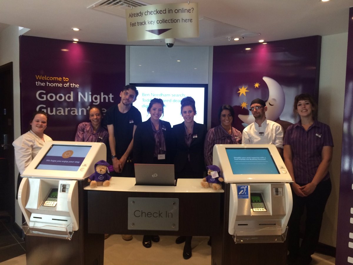 Opening night Manchester Salford Media City PI 😍#PI744 #mediamayhem <a href="/j6uey/">Julia Marshall</a> <a href="/Minafattahi/">Mina Fattahi</a> <a href="/andrewm14509514/">Andrew Murray</a> <a href="/LiamG1703/">liam gladwin</a>