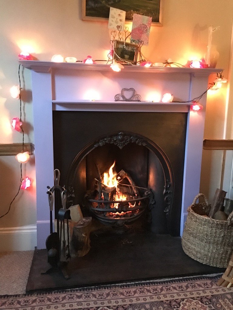 First fire of Autumn, what a treat! #homecomforts