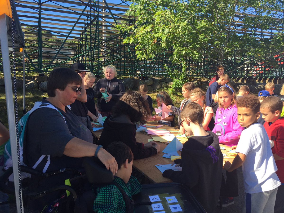 janeberrigan's tweet photo. More events from @GrowingGreenNS festival in @TownBridgewater. #VikingPride #BHS02 https://t.co/LaLKaGYGhH
