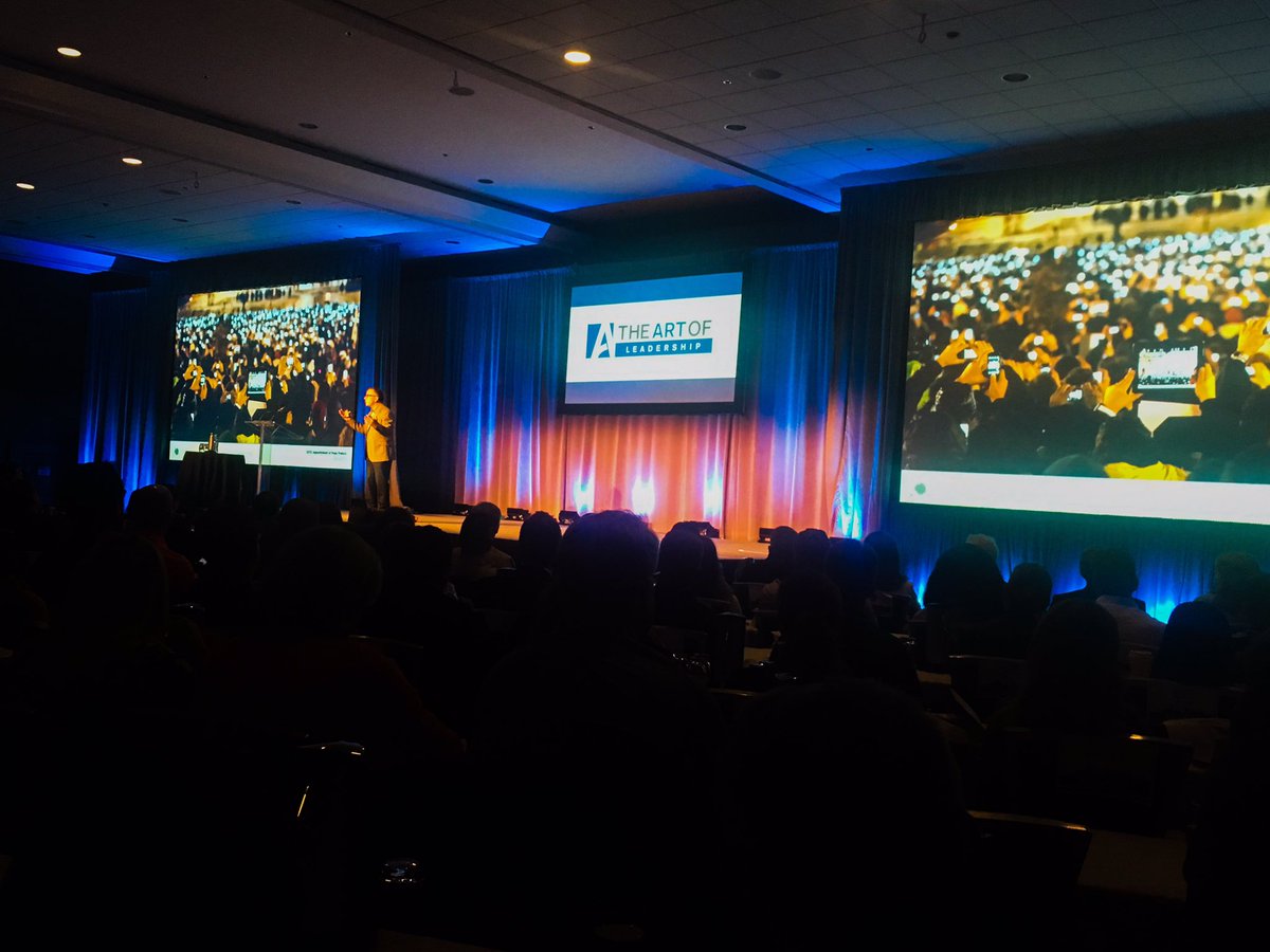 TerriSpilsbury's tweet photo. An organization doesn't change people do. #TheArtOf #leadership  #rontite https://t.co/8kT4GfyxLm