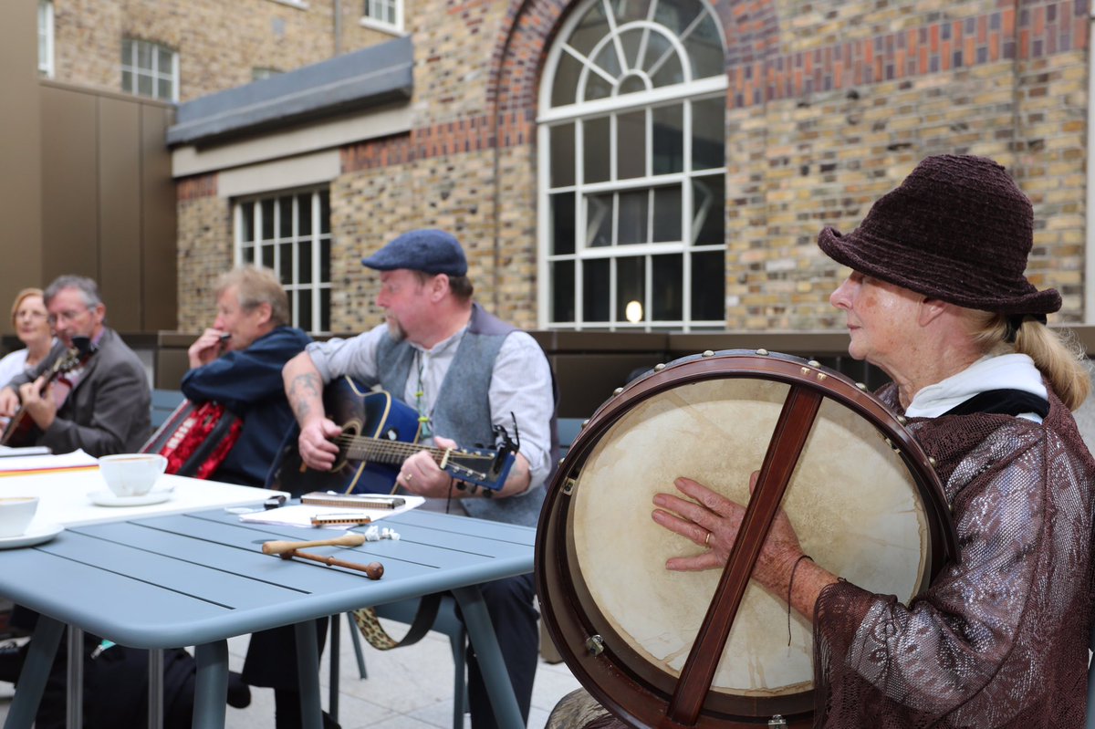 Irelandsphotos's tweet photo. Dublin's #GPO full of culture #lovedublin #revolvesaroundyou https://t.co/wVW1ISGzA9