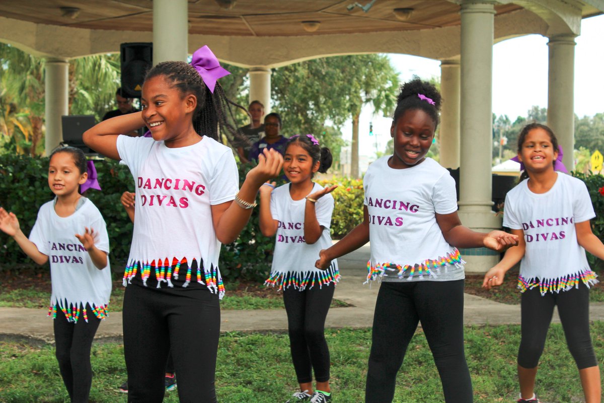 bgcmartincounty's tweet image. Are you ready for some fun? #DayforKids @bgcmartincounty Hobe Sound Sat 10-2 smu.gs/2csPkoJ #DancingDivas
