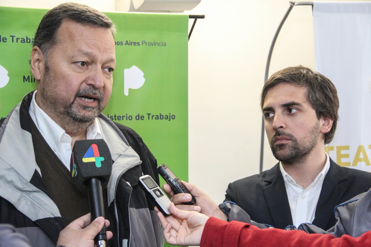 TrabajoPBA's tweet photo. Nueva jornada sobre sensibilización del trabajo decente en #Pergamino https://t.co/MZlBJ2w45I https://t.co/KWWTNXgR2z