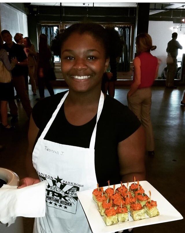 ThePDXkitchen's tweet photo. Catering at Emerge Oregon's annual fundraiser. Go girls! #spanishtapas #emergeoregon #feminists #unionpine https://t.co/koQmFFFQkN