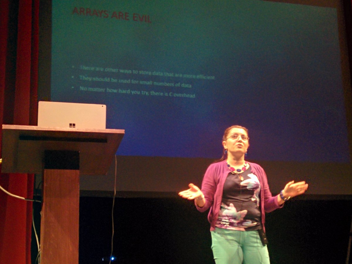 zaskoda's tweet image. Elizabeth M Smith talking about &quot;Taming the Resource Tiger&quot; at #pnwphp @auroraeosrose