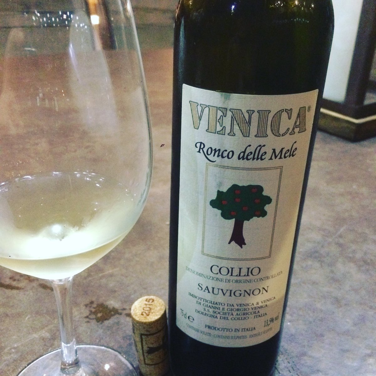 INCREÍBLE Sauvignon INCREÍBLE!!! Complejidad que NUNCA CANSA!!!