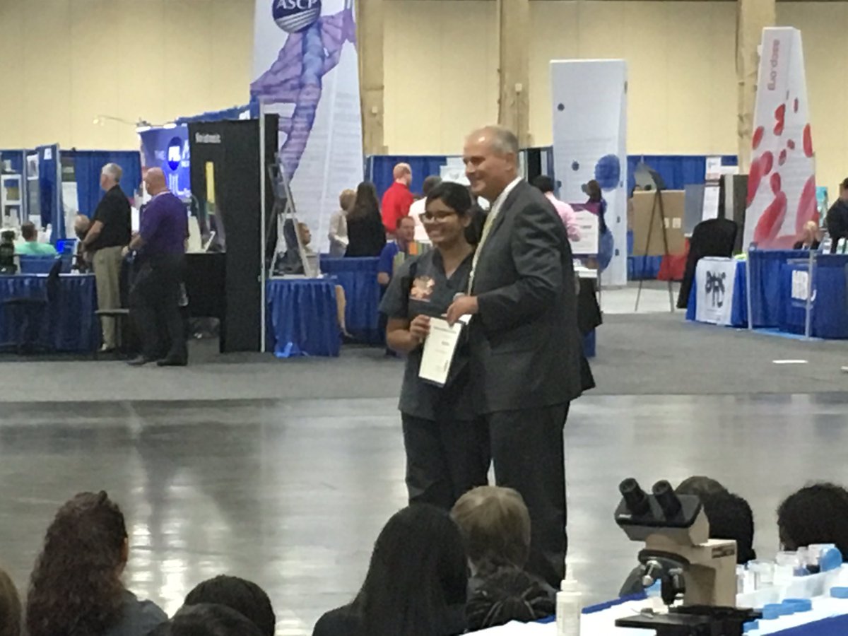 ASCP_Chicago's tweet image. Mojave Medical Academy’s Arely Perez received an ASCP STEM Student Scholarship during #NEXTPO16 at #PathLab2016.