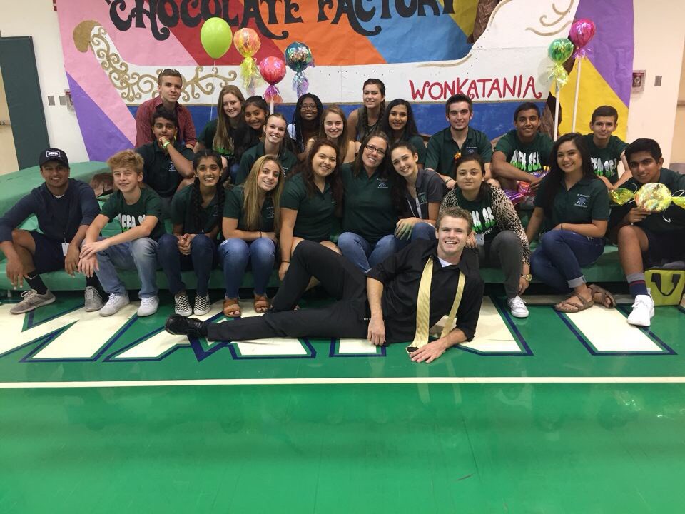 Tori_Vigario27's tweet photo. Miners and the Chocolate Factory🍫💜#asbcrew https://t.co/xfQRYUUXdc