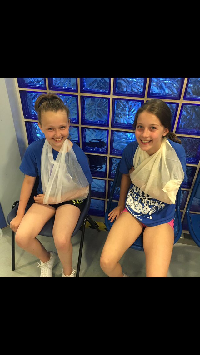 Cheerleaderelit's tweet photo. #BoltonSportsAwards https://t.co/4WFZqfhqPO