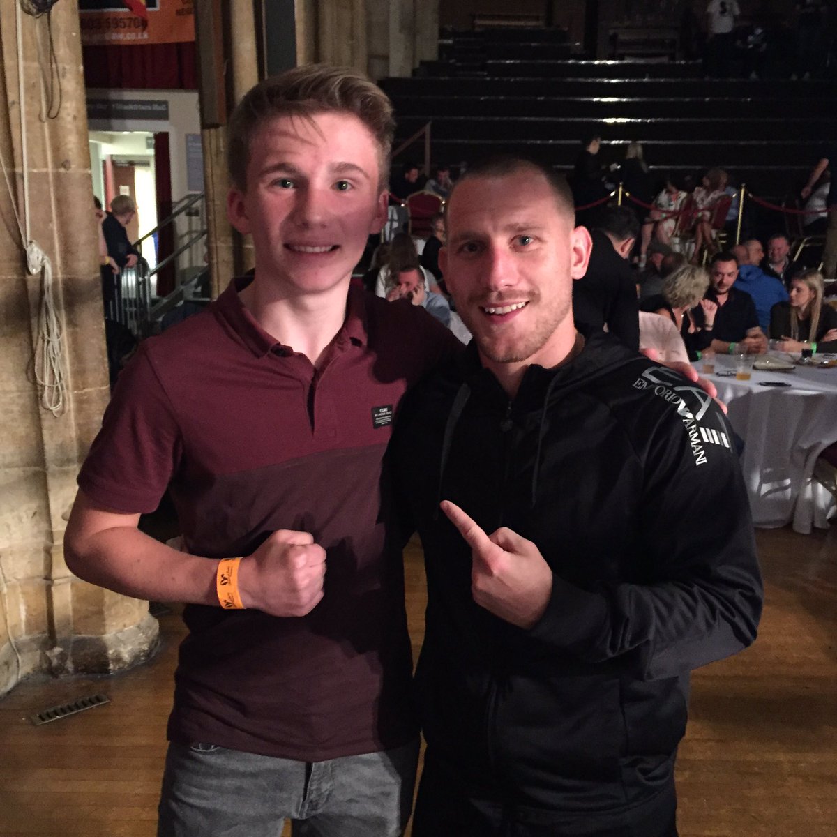luvinf56's tweet photo. Look who we bumped into at the halls @Walsh7Ryan thanks for the pic champ👊🏻 https://t.co/arRijmSHVL