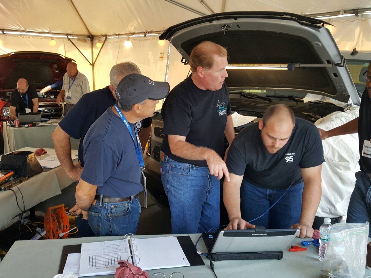 pete_meier's tweet image. Nothing like putting the classroom lessons into practice! #CANConference