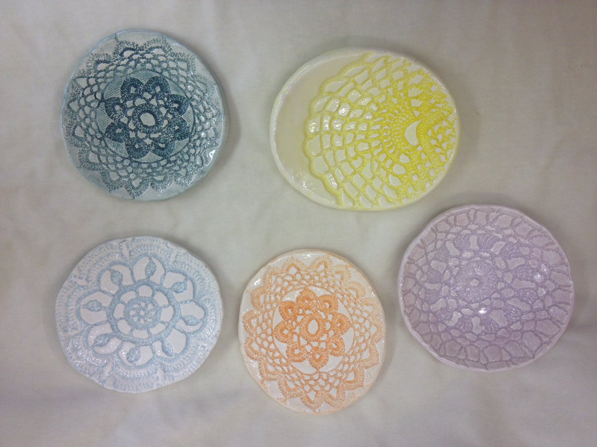 LadybirdPottery's tweet photo. Handmade ceramic dishes. https://t.co/bOXHohLNND https://t.co/4lYIh0EhPm