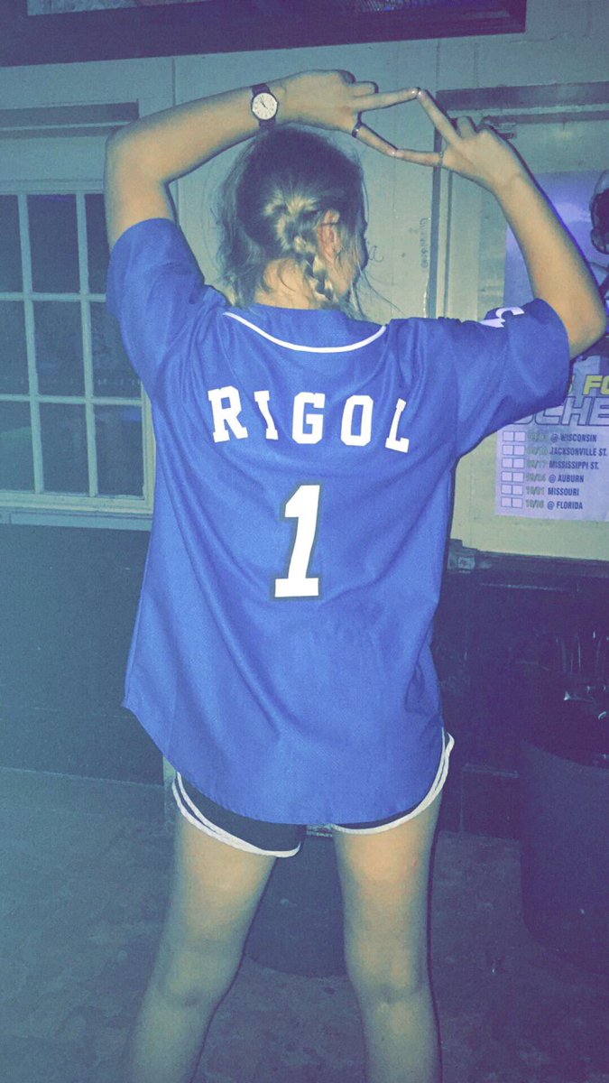 rannosaurus_rex's tweet photo. I'd say our first exchange was a success 💙💎 #geauxadpi https://t.co/0oxl0gJBfT