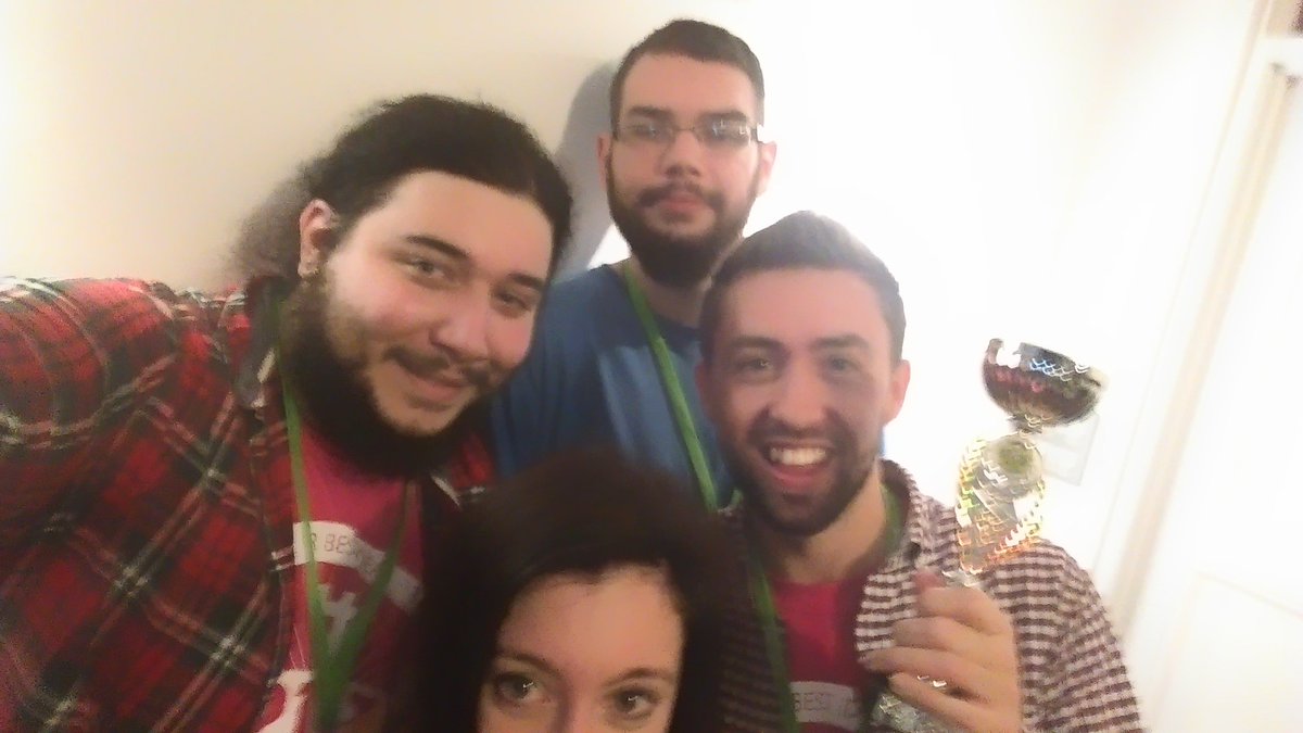 lysfibe's tweet photo. "best technology" - shame no one saw it ;) #pubhack5 https://t.co/mIUSkWqfO0