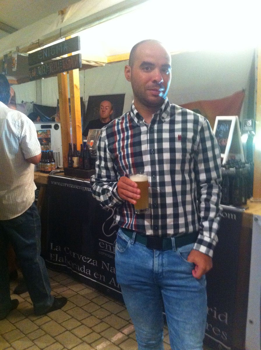 lacocinadegibe's tweet photo. Disfrutando de la feria de la cerveza #talabeer donde encontraras 14 empresas cerveceras artesanales. https://t.co/7VC31KoPvm