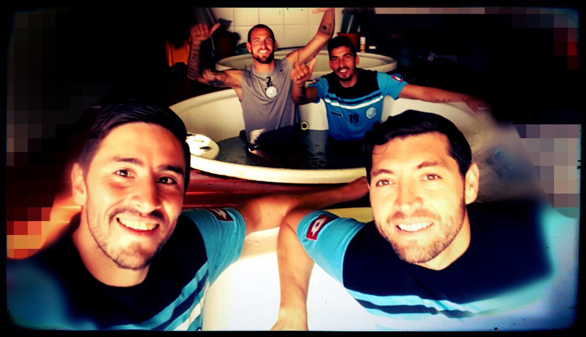 Sebastian21Luna's tweet photo. Reponiendo fuerzas para lo que viene #CopaSudamericana Vamos por mas @Belgrano #equipo #trabajoduro #Piratas https://t.co/3wiONzM51f