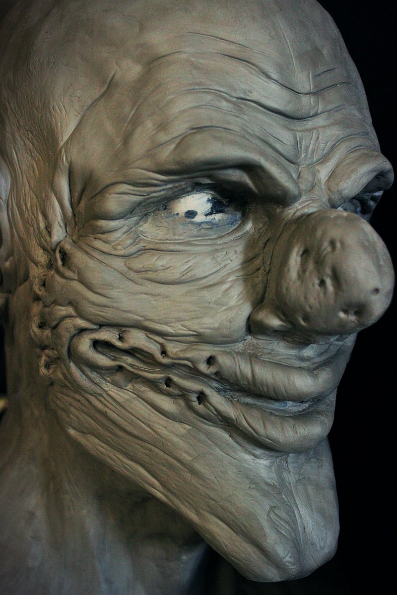 EricDodson13's tweet photo. Sculpt in progress @thetimtracker @TheJennTracker @MrHorror @PromoteHorror @Michael_Aiello @ImmortalMasks https://t.co/HAgxZDCdgH