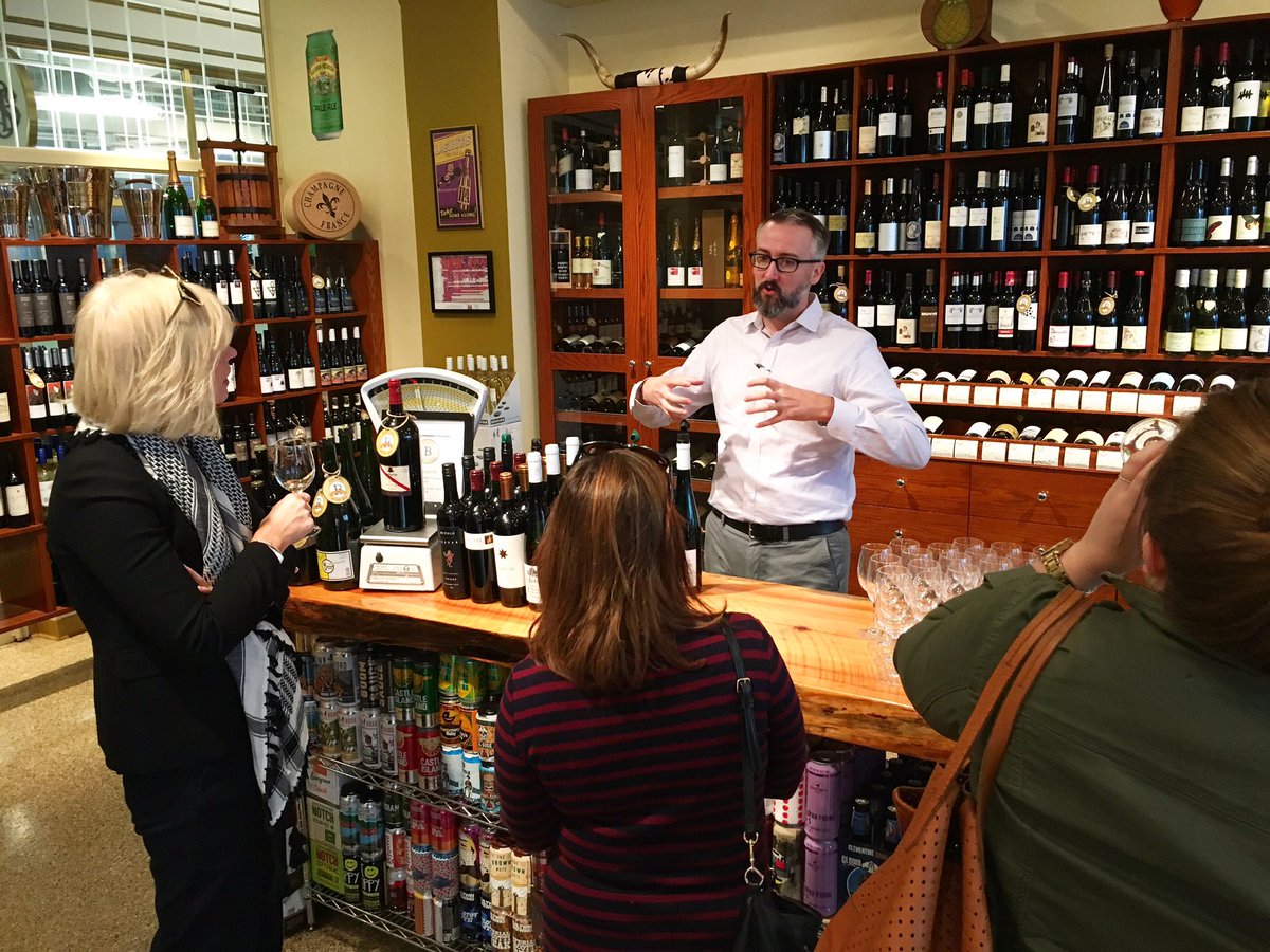 baccowinecheese's tweet photo. Wine tasting anyone? #cosdestournel #baumard #savennieres #winegeek https://t.co/aZpYjItbGp
